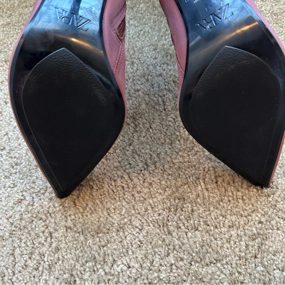 New Zara Pink Stretch Fabric Heeled Ankle Pointed Toe Boots 3102/111 Size 8 - Picture 3 of 7
